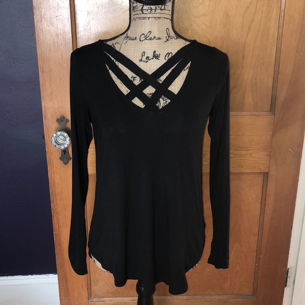 NWOT American Eagle Cage Neck Long Sleeve Shirt